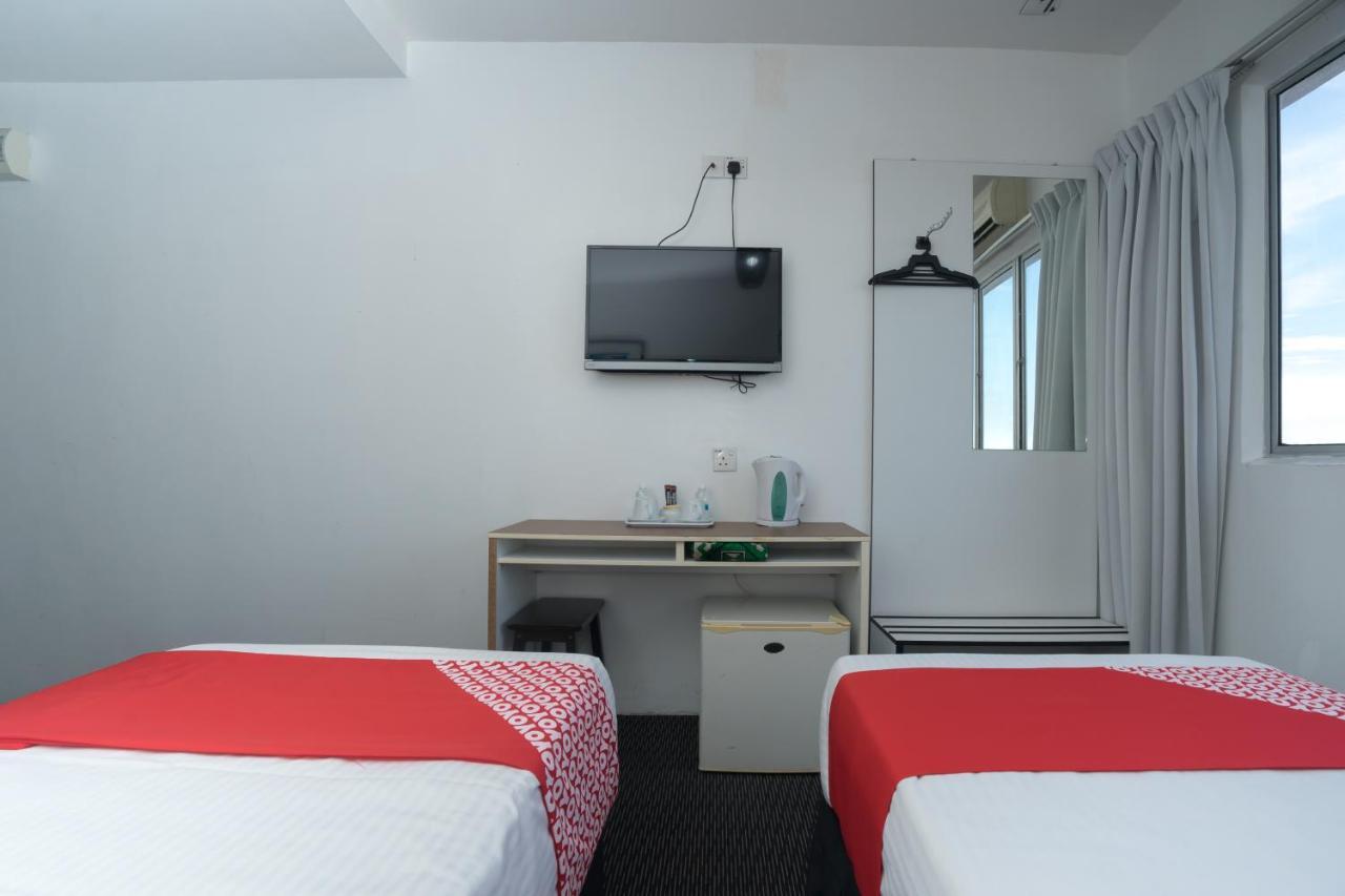 Capital O Ridel Hotel Kota Bharu Exterior photo