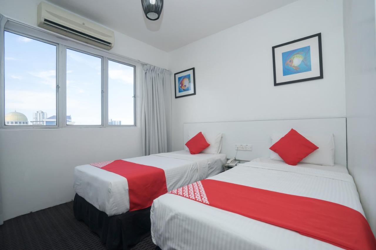 Capital O Ridel Hotel Kota Bharu Exterior photo
